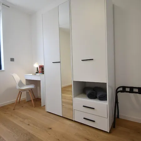 Luxe Central With Private Parking**** Apartment *