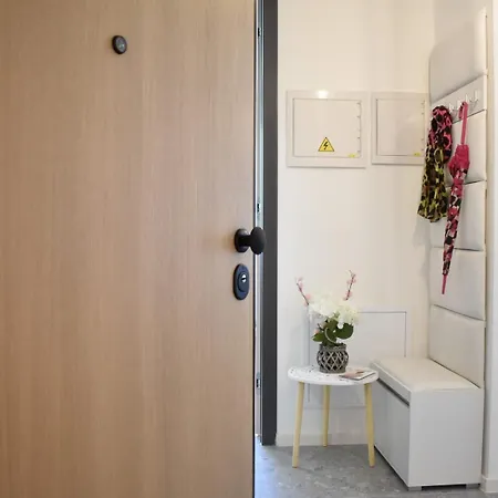 Luxe Central With Private Parking**** Апартаменты Пула